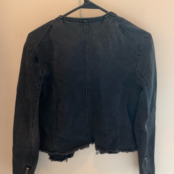 Hunter Denim Jacket Size Small Lovers + Friends - Picture 4 of 4